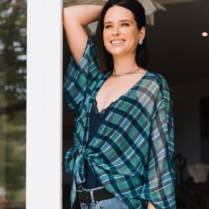 Poncho forme kimono imprimé carreaux bleus et verts