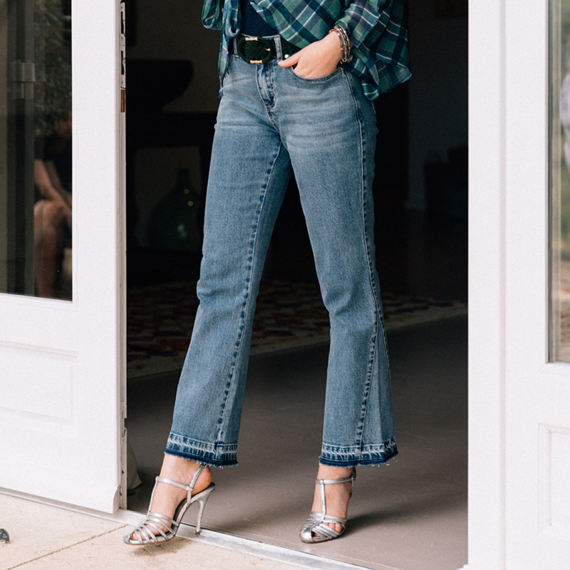 Jean flare cropped en denim bleu et coton responsable