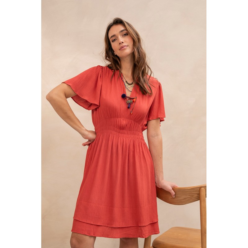 Robe courte cintrée coloris terracotta