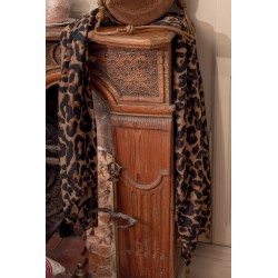 Leopard print cheque