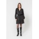 Robe courte cintrée noir