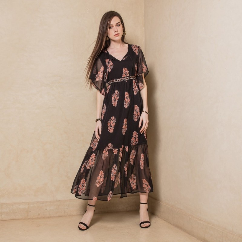 Découvrez toutes nos collections Elora prêtàporter femme Elora