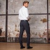 Pantalon droit en stretch à carreaux bleu marine