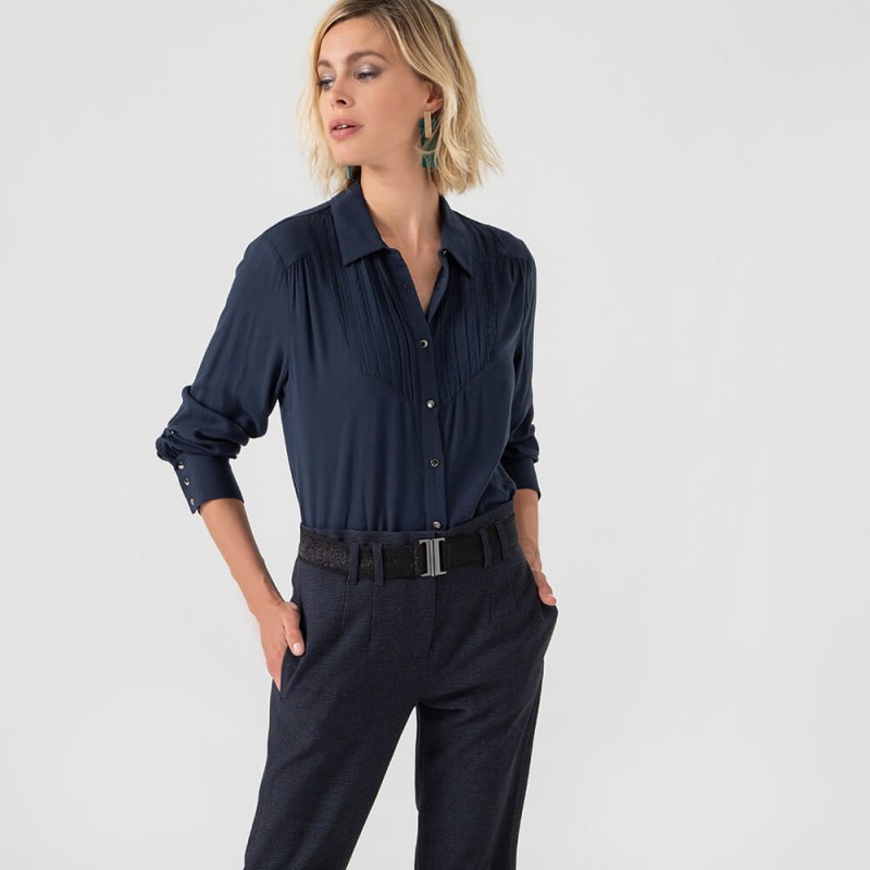 Chemise bleu navy en viscose durable