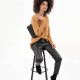 Pull ample coloris ocre avec bande fantaisie lurex