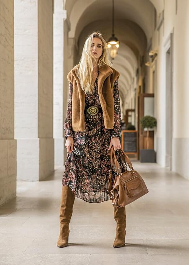Collection ete marque elora vente a domicile prêt a porter femme